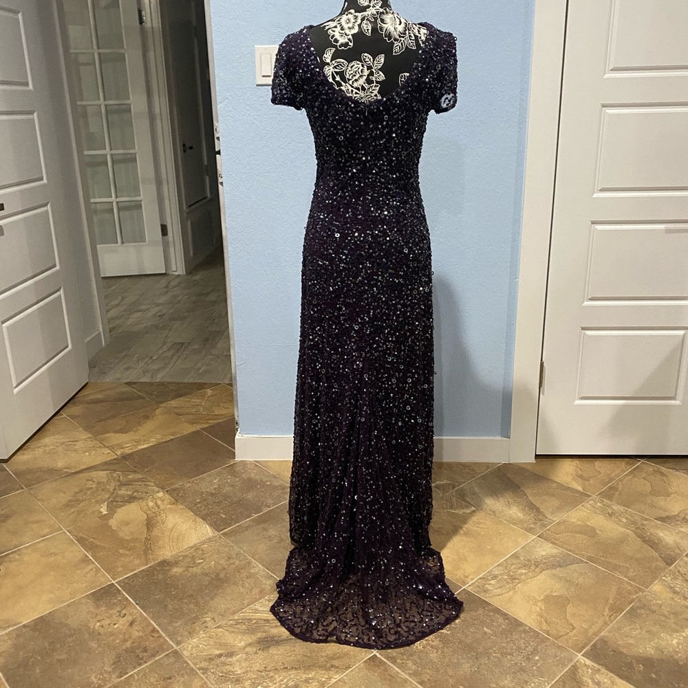 Evening Gown - Picture 11 of 11